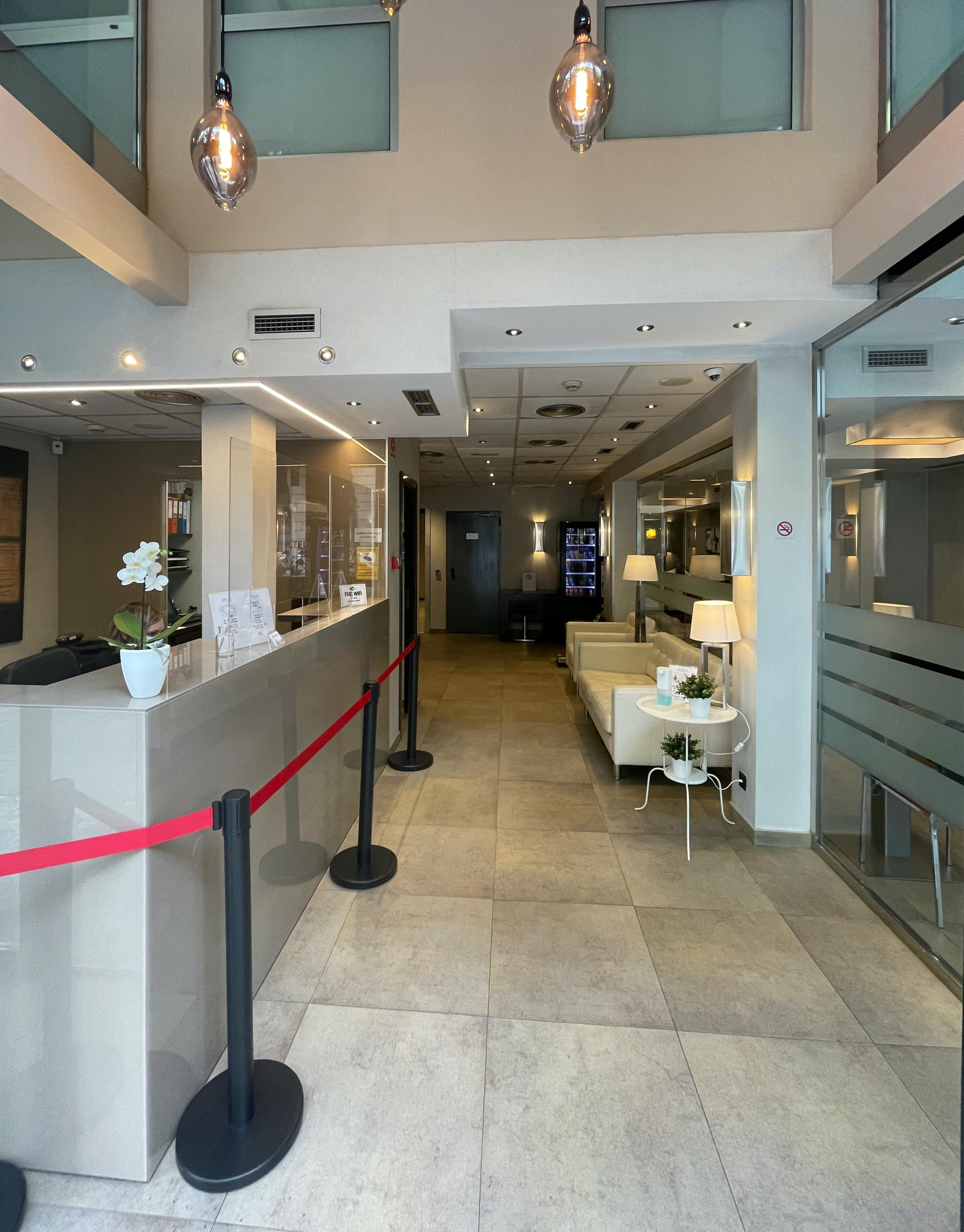 Sm圣安东尼酒店 巴塞罗那 外观 照片