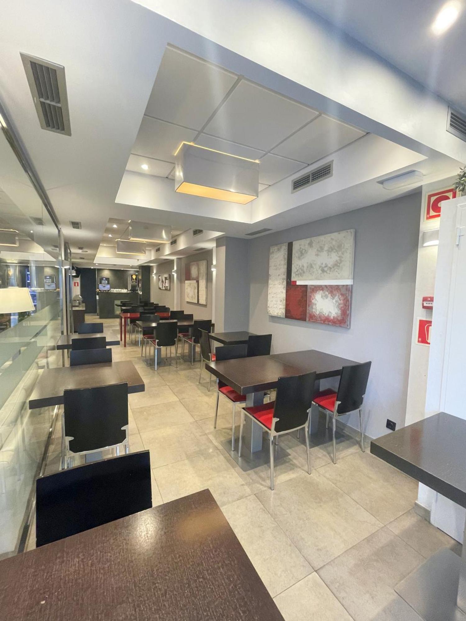 Sm圣安东尼酒店 巴塞罗那 外观 照片
